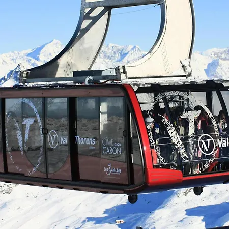 Hauts De La Vanoise - Location: Pour Deux Personnes Au Dernier Etage En Plein Centre Mae-9111 *